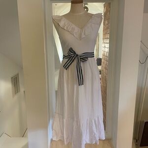 Vineyard Vines White Summer Dress with Blue‎ Belt